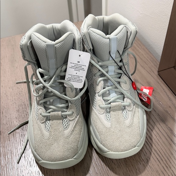 adidas Yeezy Men's Boots - Light Gray